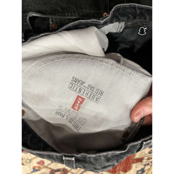 Vintage Levis 550 Black Faded Relaxed Fit Denim Jeans Size 38x30 - Picture 5 of 11